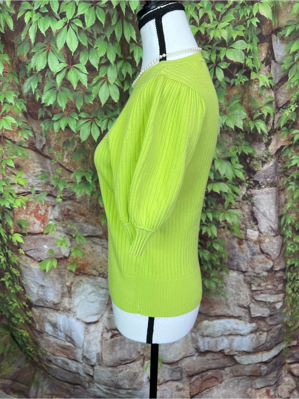 TED BAKER Chartreuse Green Rib Knit Fitted Puffy Sleeve Crewneck Sweater, 0/XS - Picture 6 of 13